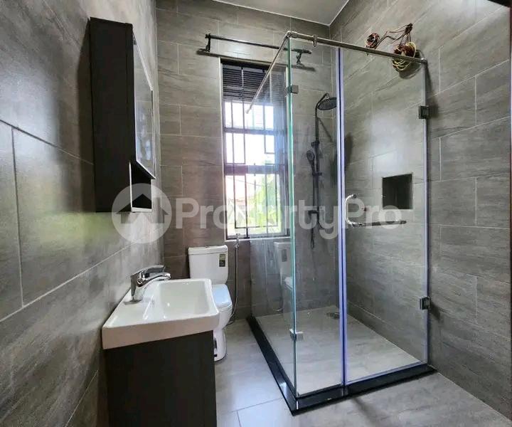 3 bedroom Apartment for rent Namugongo road  Kampala Central Kampala Central - 2