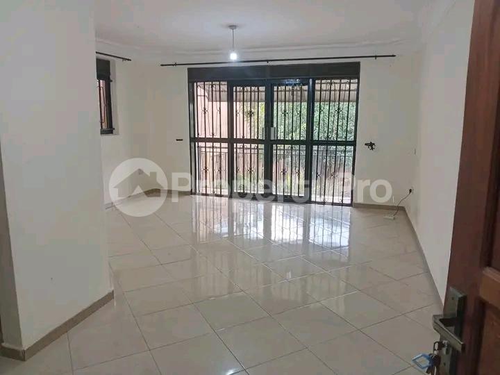 4 bedroom Bungalow Apartment for sale Kira road  Kira Wakiso Central - 9