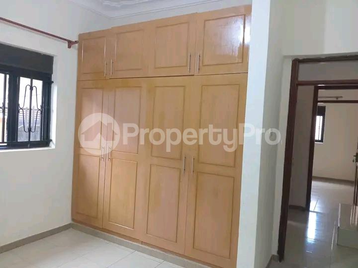 4 bedroom Bungalow Apartment for sale Kira road  Kira Wakiso Central - 12