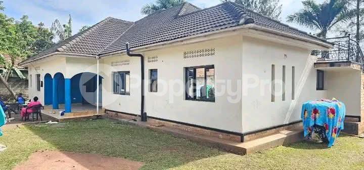 4 bedroom Villa for sale Wakiso kasengenjje Masulita Wakiso Central - 2