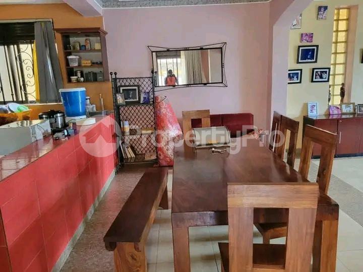 4 bedroom Apartment for sale Naalya road  Kampala Central - 5