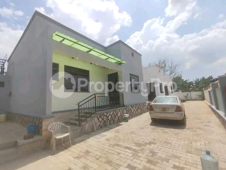 2 bedroom Bungalow Apartment for sale Namugongo road  Kampala Central Kampala Central - 1