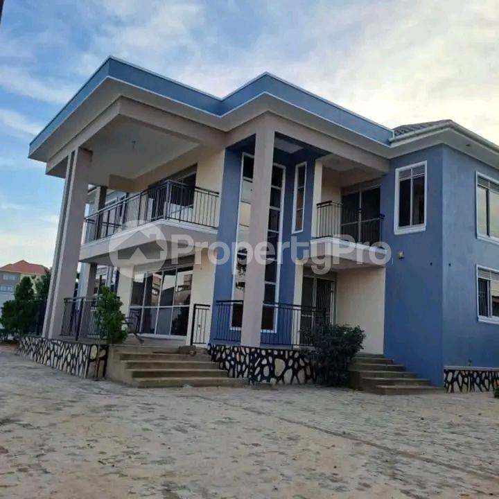 7 bedroom Apartment Block Apartment for sale Entebbe road  Kampala Central Kampala Central - 3