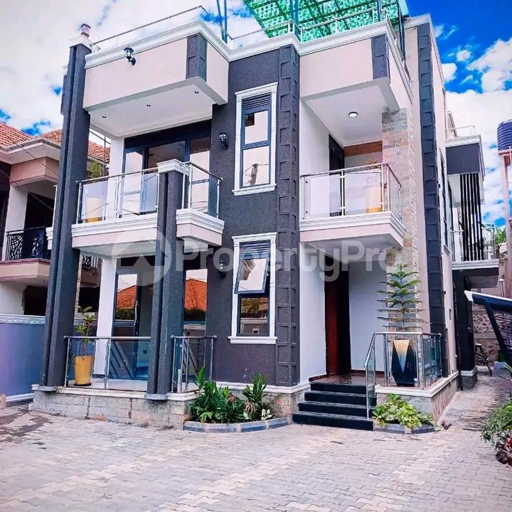 5 bedroom Apartment Block Apartment for sale Kira road  Kampala Central Kampala Central - 4