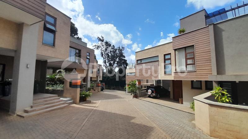 4 bedroom Townhouse for sale Chalbi drive, Lavington Nairobi