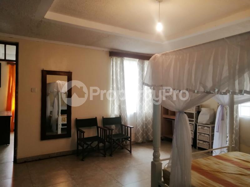 4 bedroom Bungalow Houses for sale Langata road Karen Nairobi (PID