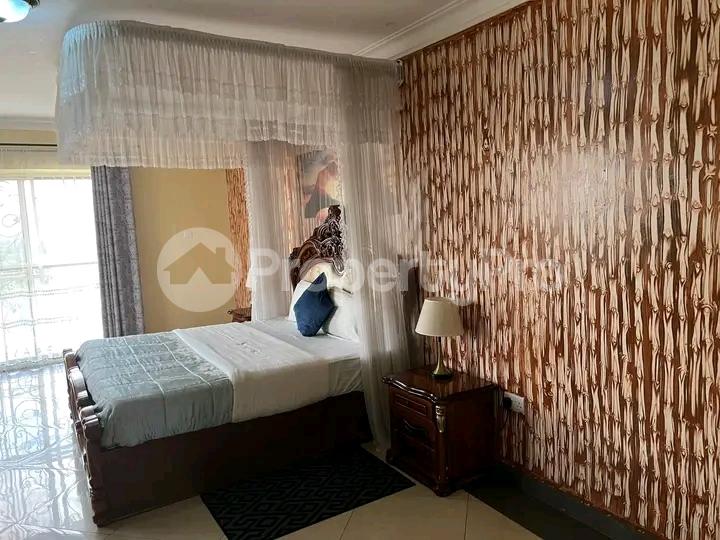 4 bedroom Bungalow Apartment for rent Kyaliwajjala road  Kampala Central - 1