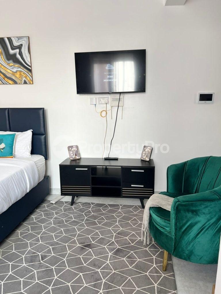 Studio Apartment Flat&Apartment for shortlet Ngong Rd Nairobi