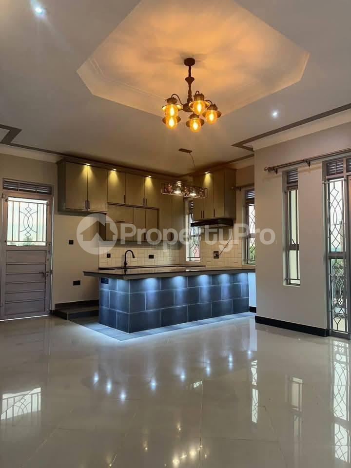 2 bedroom Apartment Block Apartment for rent gayaza road Gayaza Wakiso Central - 2