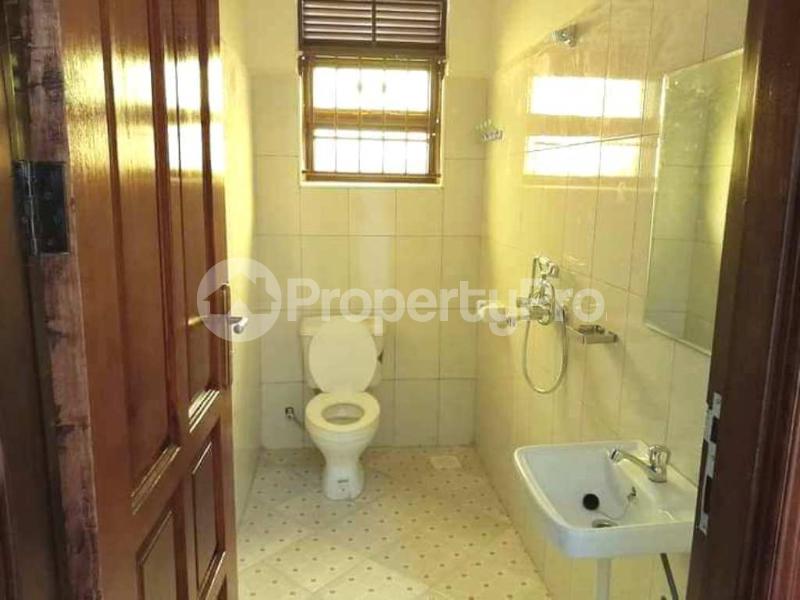 2 bedroom Bungalow Apartment for rent gayaza road Gayaza Wakiso Central - 1