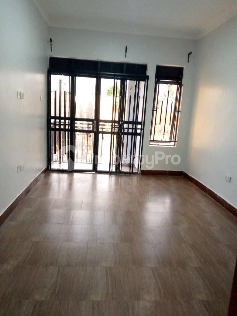 1 bedroom mini flat  Apartment Block Apartment for rent Gayaza road Gayaza Wakiso Central - 2