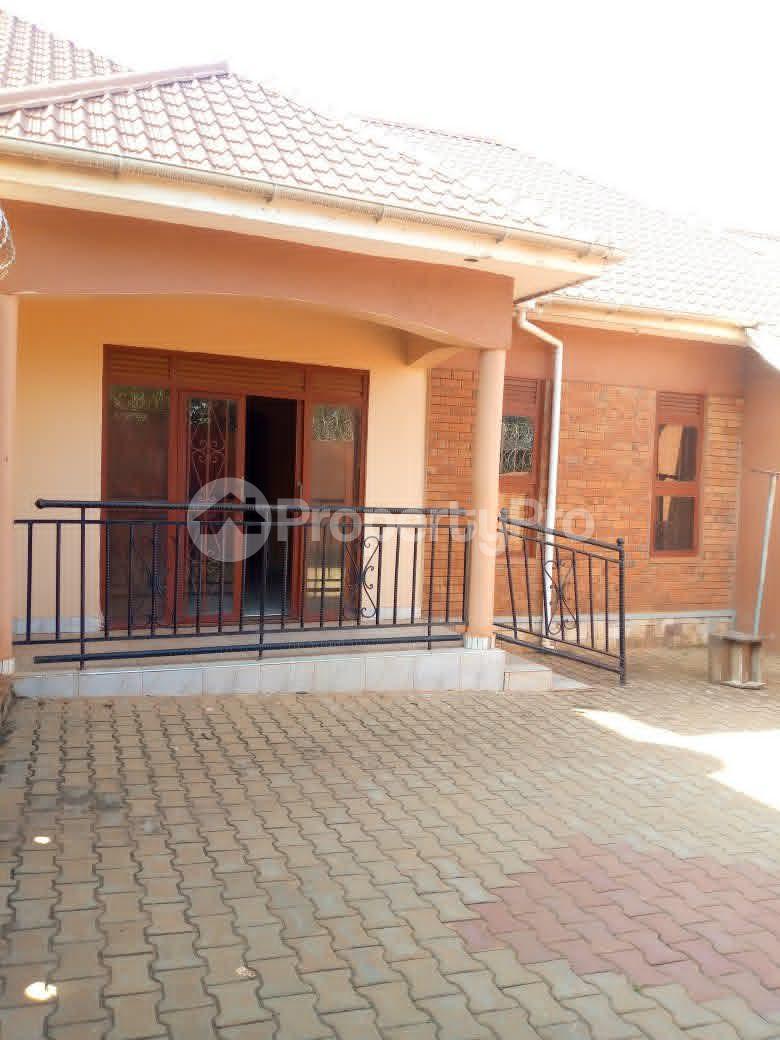 1 bedroom mini flat  Bungalow Apartment for rent Gayaza road Gayaza Wakiso Central - 2
