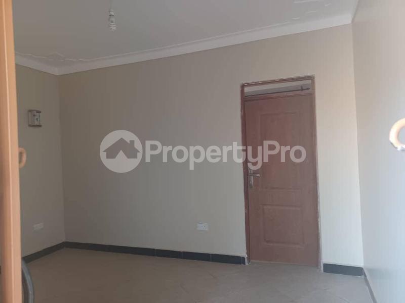 1 bedroom mini flat  Bungalow Apartment for rent gayaza road Gayaza Wakiso Central - 6