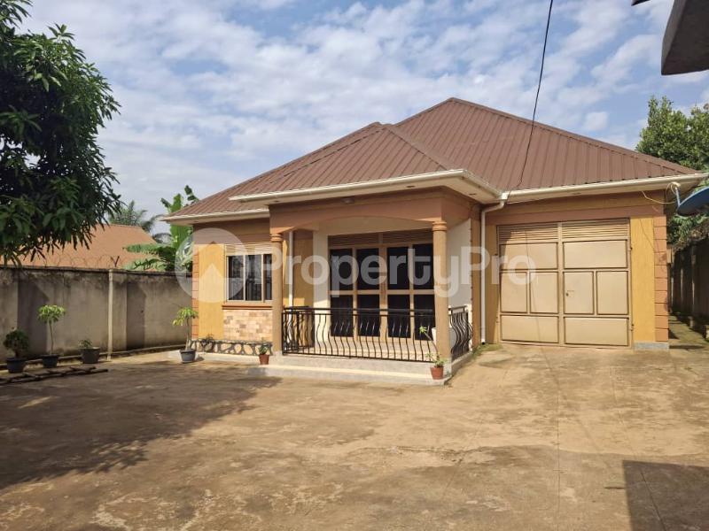 3 bedroom Villa for sale Bweyogerere kiwanga Kampala Central Kampala Central - 5