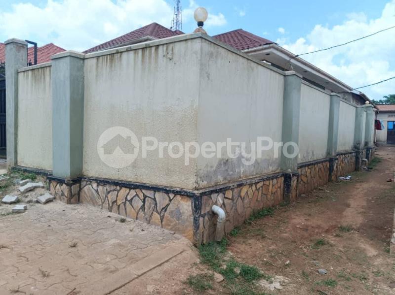 3 bedroom Villa for sale Seeta namugongo road bajjo  Bajo Mukono Central - 2