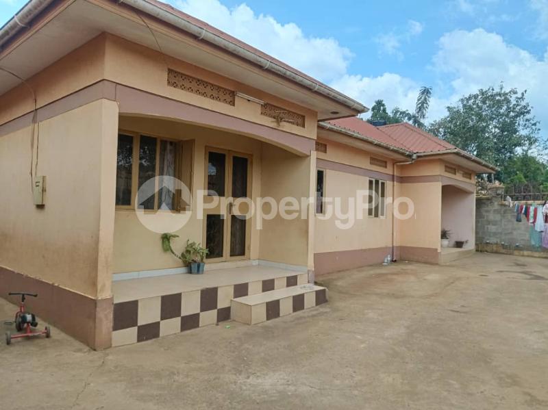 2 bedroom Apartment for sale Bweyogerere kiwanga Kira Wakiso Central - 4