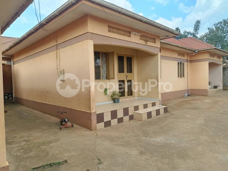 2 bedroom Apartment for sale Bweyogerere kiwanga Kira Wakiso Central - 6