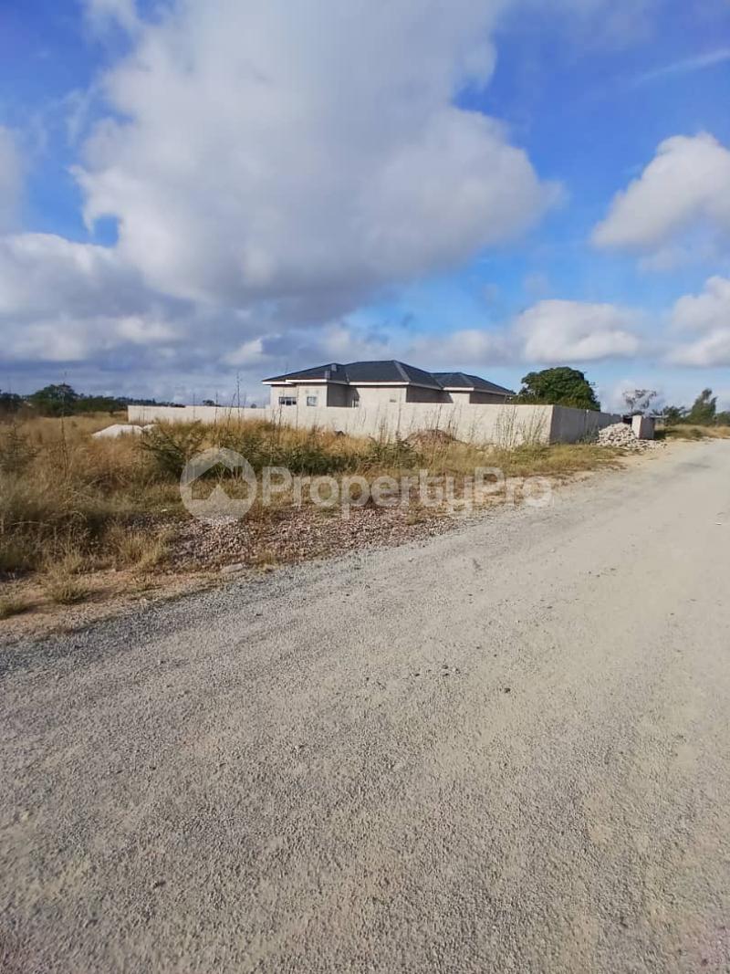 Stands & Residential land Land for sale Bulawayo road  Gweru CBD Gweru Midlands - 0