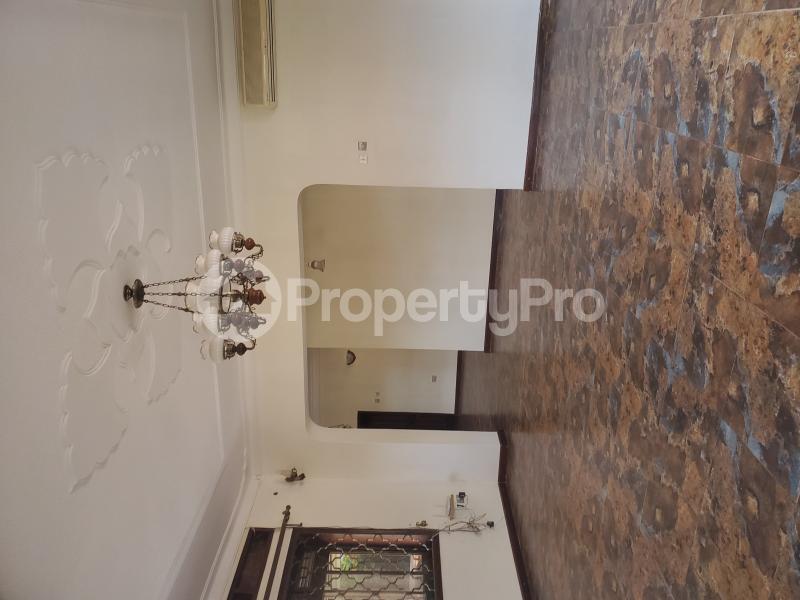 9 bedroom Apartment Block Apartment for rent Mukalazi main Road.  Princess Kevina Close Bukoto Kampala Central - 8