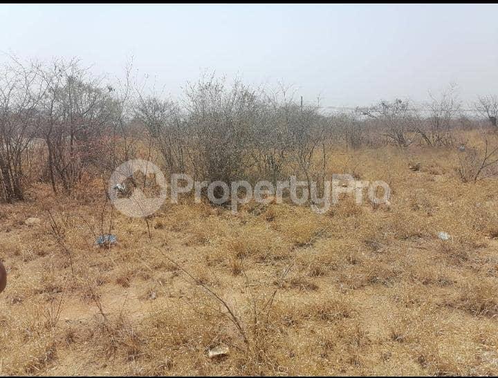 Stands & Residential land Land for sale Highmount , Bulawayo Umguza Bulawayo North Bulawayo - 0