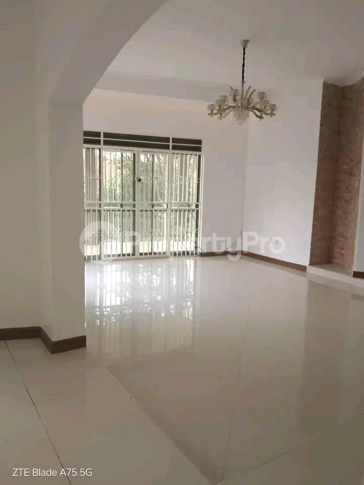 4 bedroom Bungalow Apartment for sale Najjera Road  Kampala Central Kampala Central - 7