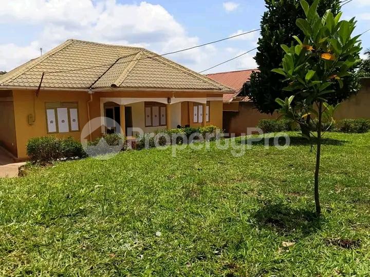3 bedroom Bungalow Apartment for sale Kira road  Kampala Central Kampala Central - 6