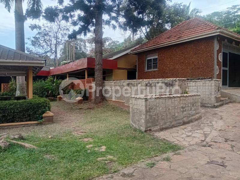 Commercial Property for sale Makindye kizungu  Kampala Central Kampala Central - 11