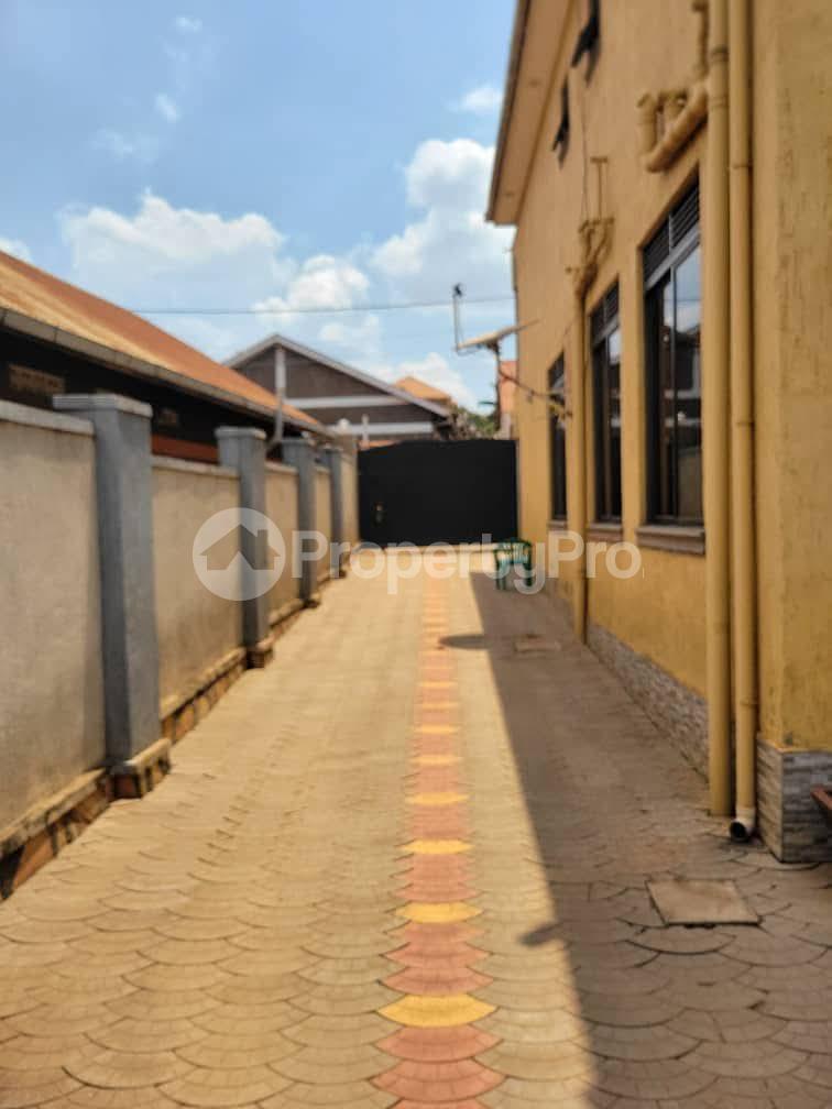 10 bedroom Commercial Property for sale Munyonyo  Kampala Central Kampala Central - 10