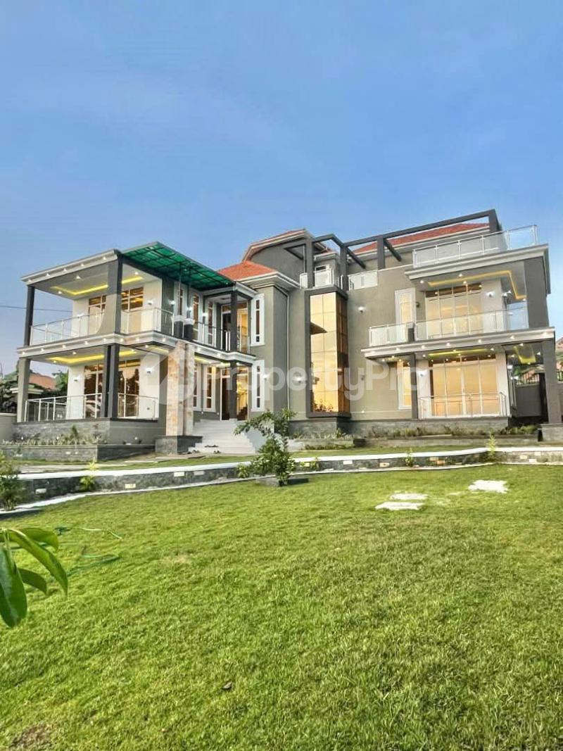6 bedroom Villa for rent Makindye Kampala Central - 0
