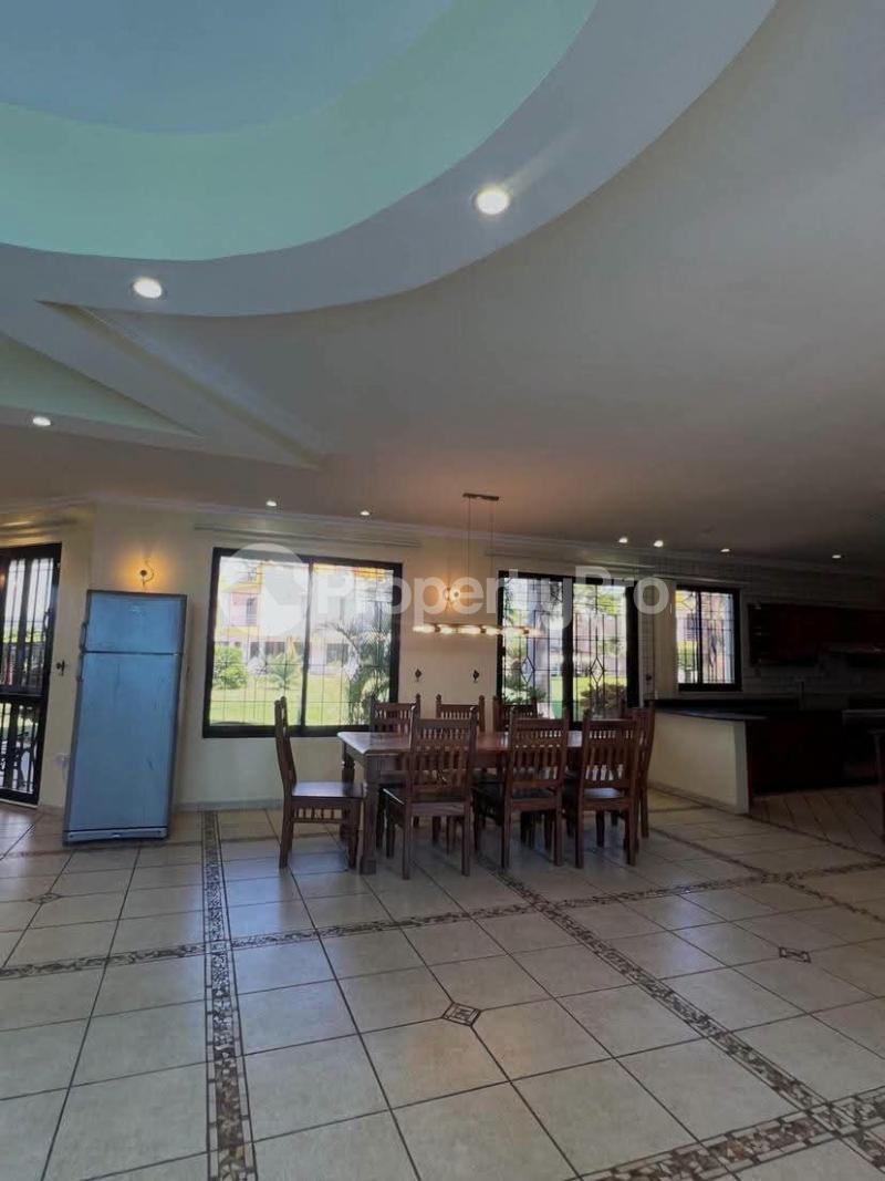 5 bedroom Villa for rent Makindye Kampala Central - 6
