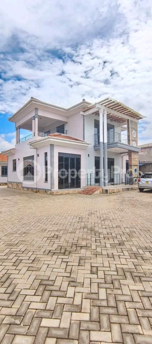 3 bedroom Apartment for rent Kisaasi road  Kampala Central Kampala Central - 6