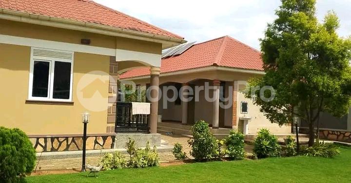 5 bedroom Bungalow Apartment for sale Mukono  Kampala Central Kampala Central - 4