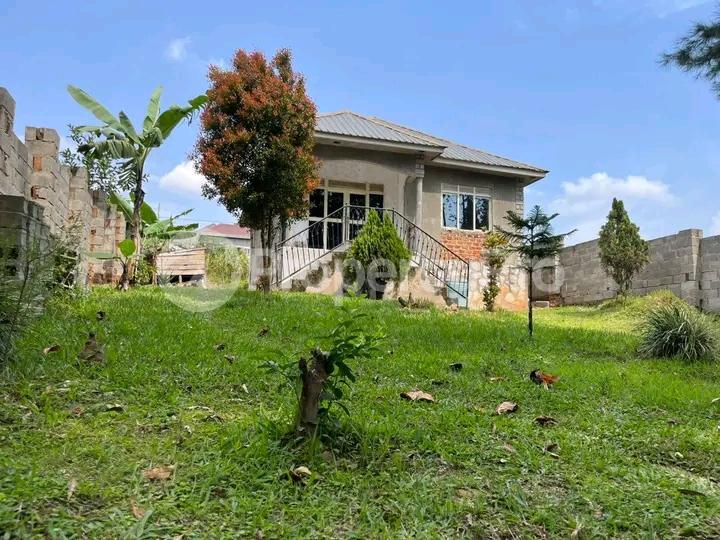 2 bedroom Bungalow Apartment for sale Buloba mitayana  Kampala Central Kampala Central - 0
