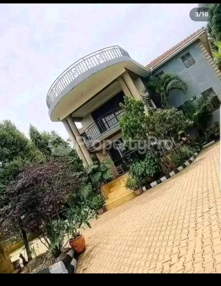 4 bedroom Villa for sale Buziga  Makindye Kampala Central - 3