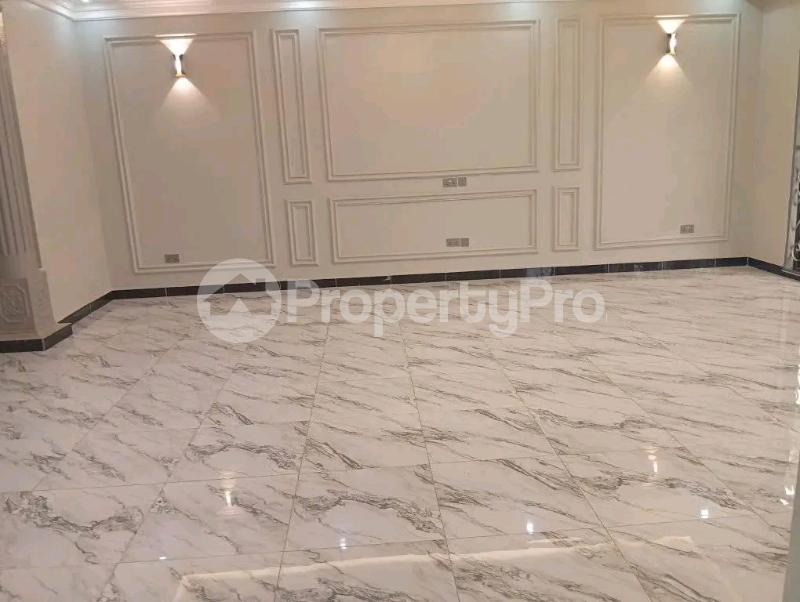 7 bedroom Villa for sale Kira kasangati road  Kira Wakiso Central - 6