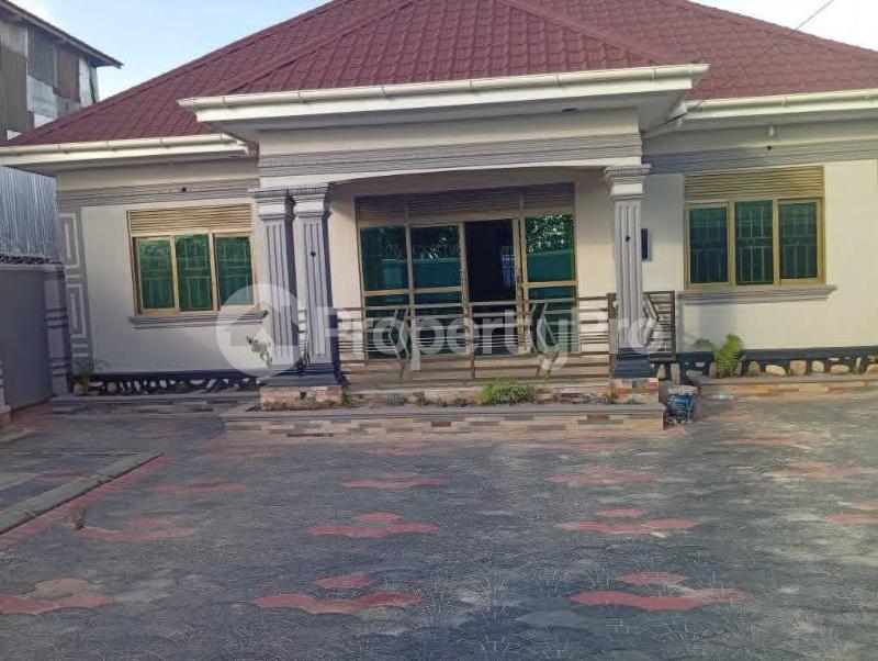 3 bedroom Villa for sale Kawempe maganjo Kampala Central Kampala Central - 1