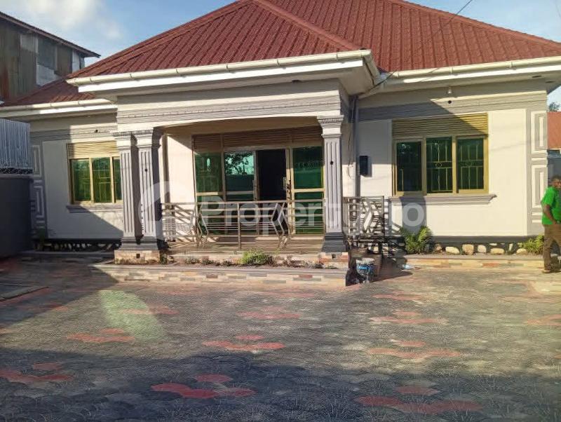 3 bedroom Villa for sale Kawempe maganjo Kampala Central Kampala Central - 0