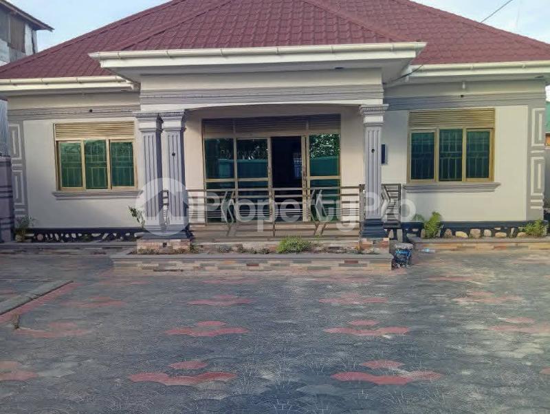 3 bedroom Villa for sale Kawempe maganjo Kampala Central Kampala Central - 2