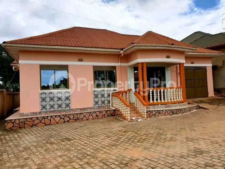 4 bedroom Bungalow Apartment for sale Namugongo seeta road  Kampala Central Kampala Central - 2