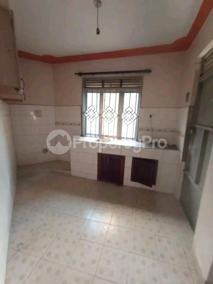 3 bedroom Bungalow Apartment for sale Najjera road  Kampala Central Kampala Central - 3