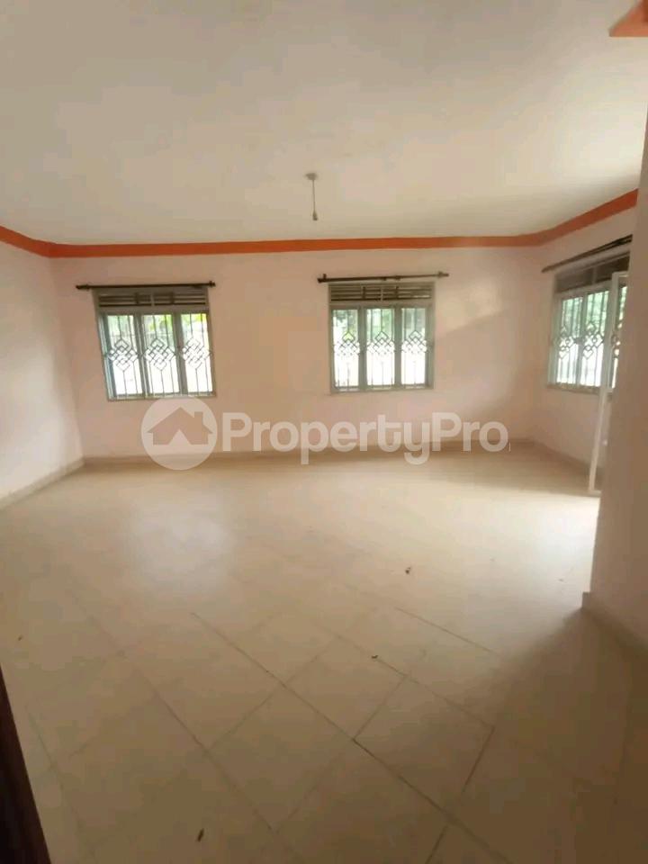 3 bedroom Bungalow Apartment for sale Najjera road  Kampala Central Kampala Central - 1