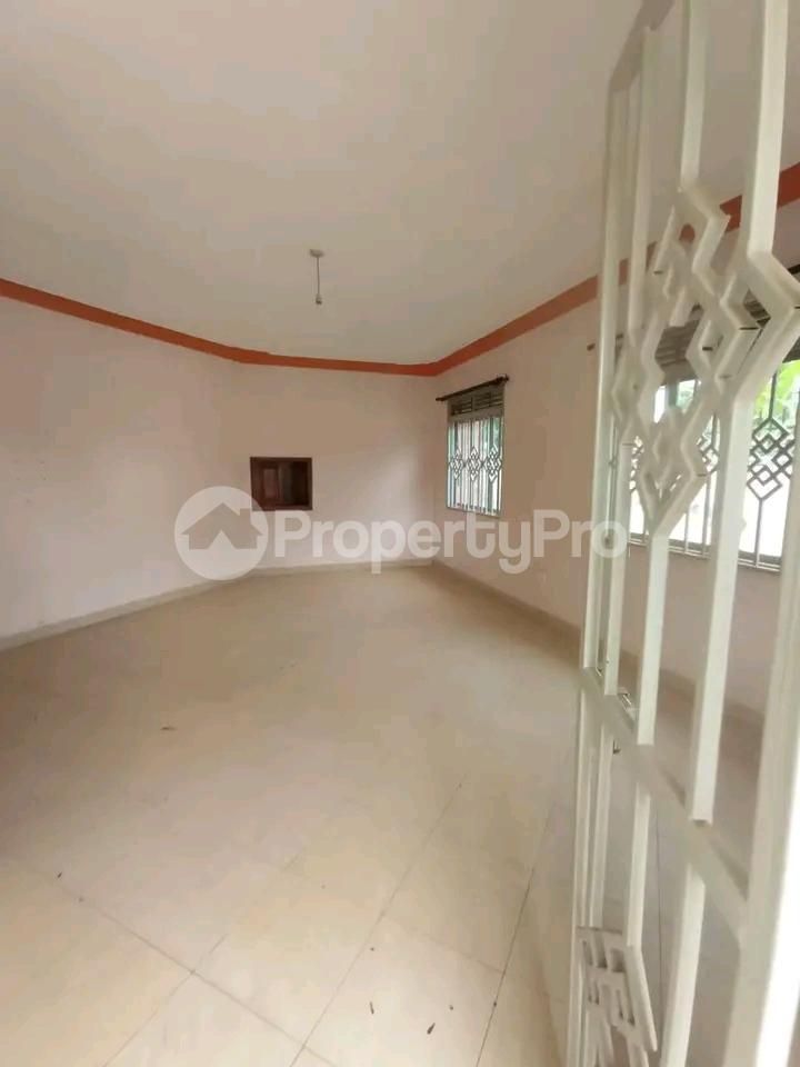 3 bedroom Bungalow Apartment for sale Najjera road  Kampala Central Kampala Central - 9