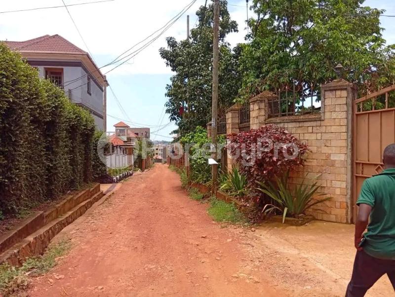 3 bedroom Bungalow Apartment for sale Bweyogere butto  Kampala Central - 4