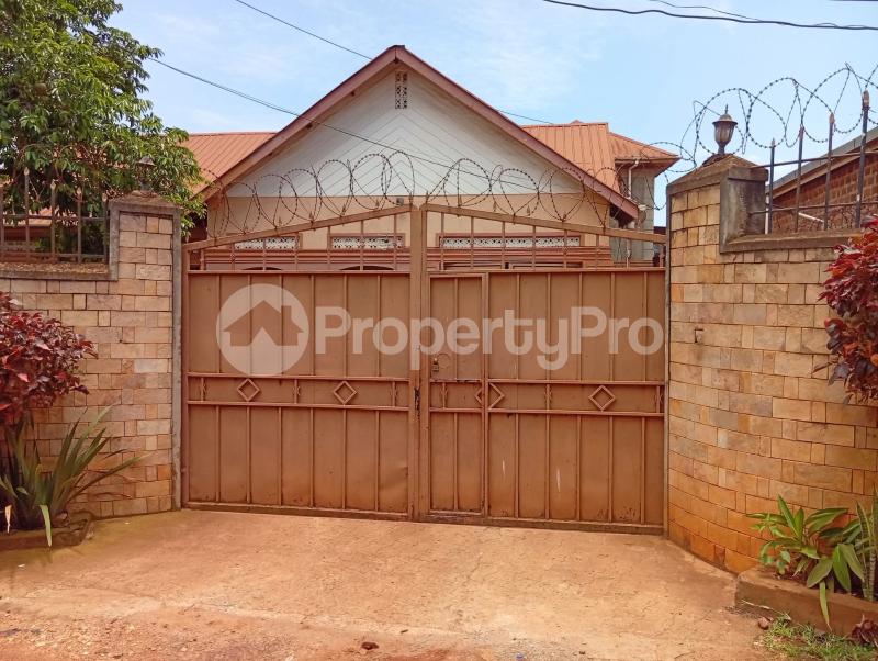 3 bedroom Villa for sale Bweyogerere unbs road Kira Wakiso Central - 8