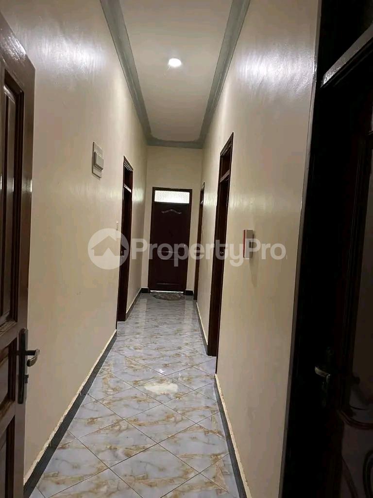 4 bedroom Villa for sale Garuga Entebbe road  Kampala Central Kampala Central - 3