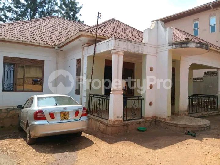 4 bedroom Bungalow Apartment for sale Namugongo  Kampala Central Kampala Central - 8
