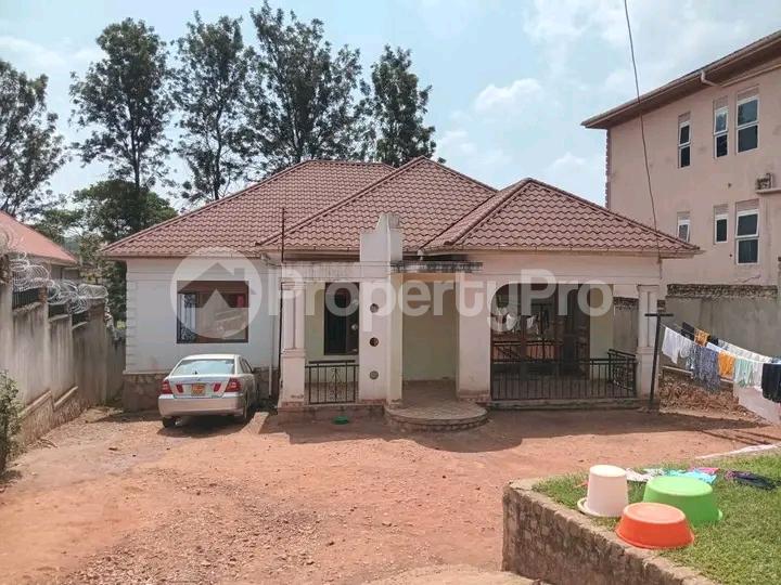 4 bedroom Bungalow Apartment for sale Namugongo  Kampala Central Kampala Central - 2