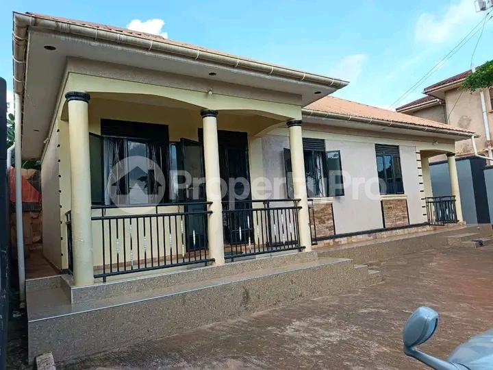 3 bedroom Bungalow Apartment for sale Kira  Kampala Central Kampala Central - 4