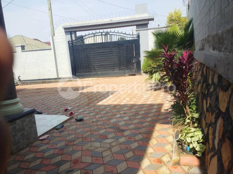 5 bedroom Villa for sale Mpererwe kitagobwa  Kampala Central Kampala Central - 4