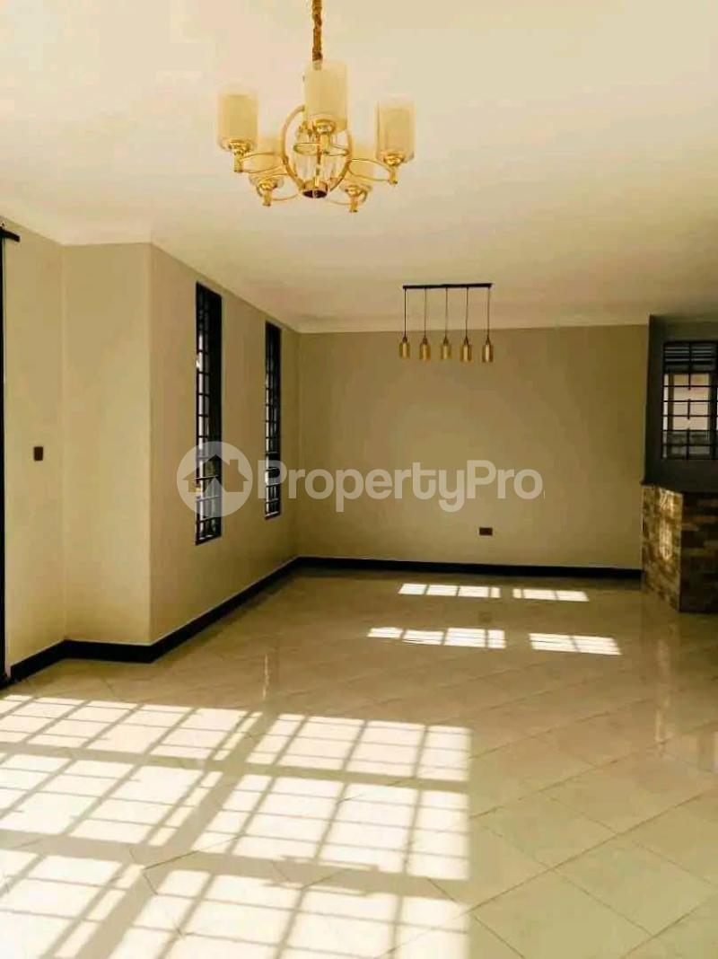 5 bedroom Villa for sale Mpererwe kitagobwa  Kampala Central Kampala Central - 3
